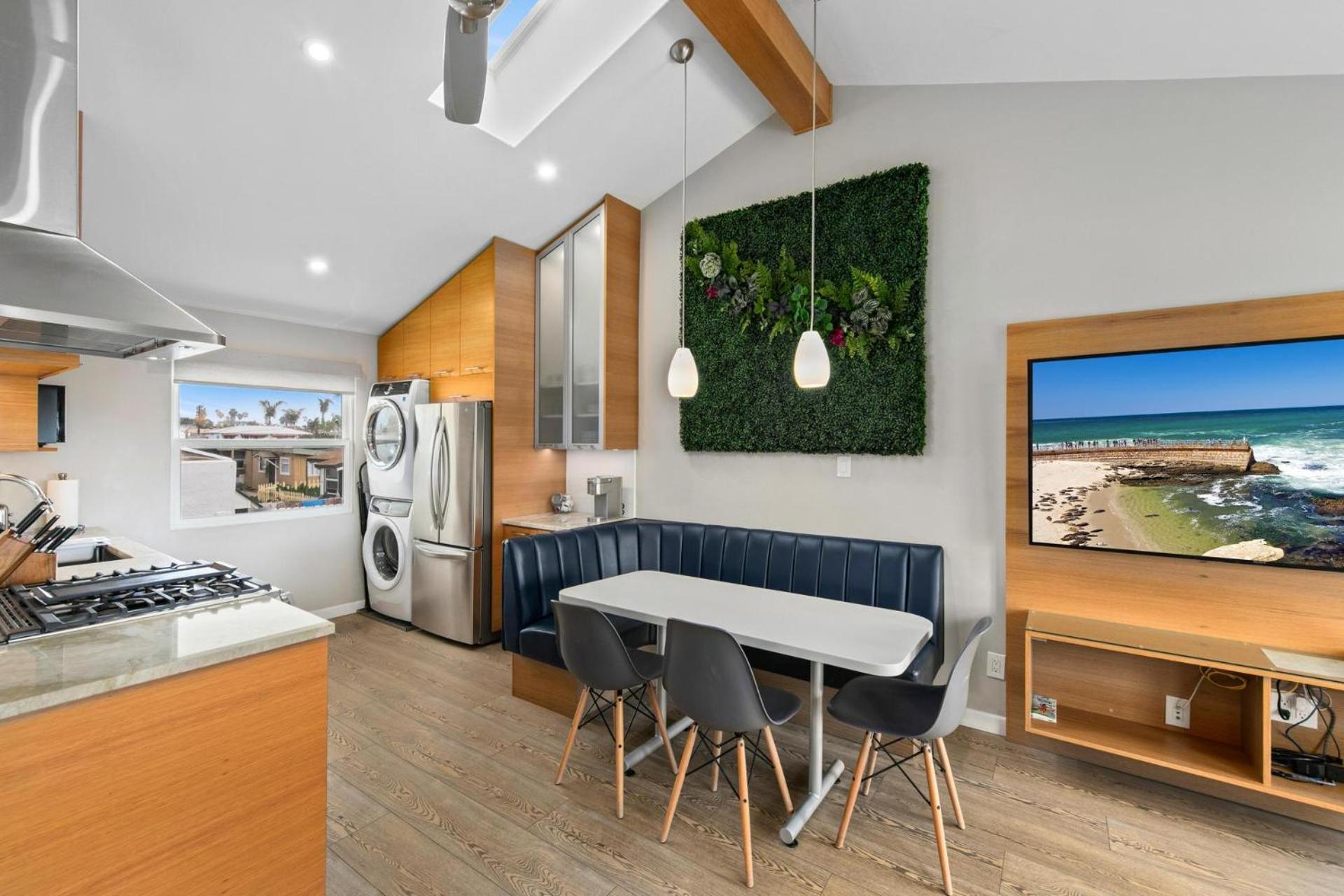 Modern Newly Renovated 2br In Heart Of Ocean Apartamento